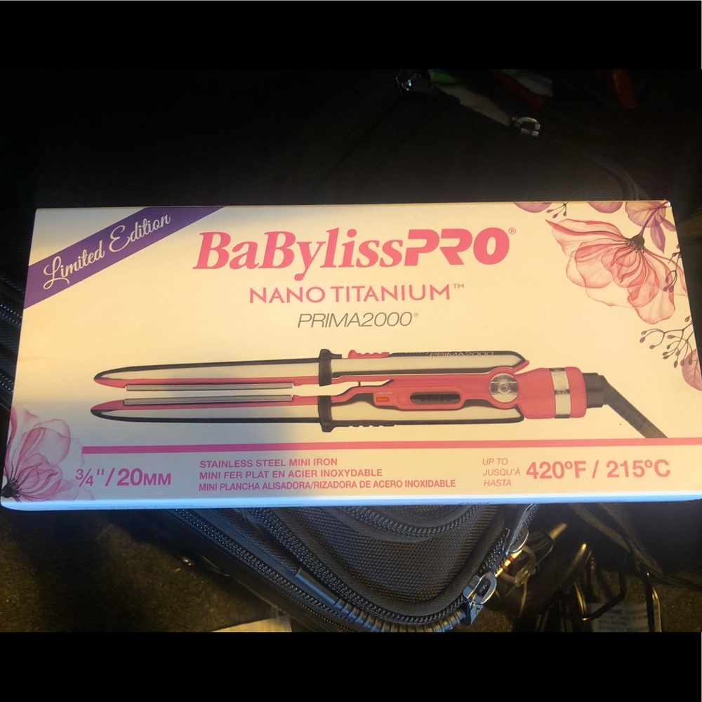 BaByliss Pro Nano Titanium Mini Straightener